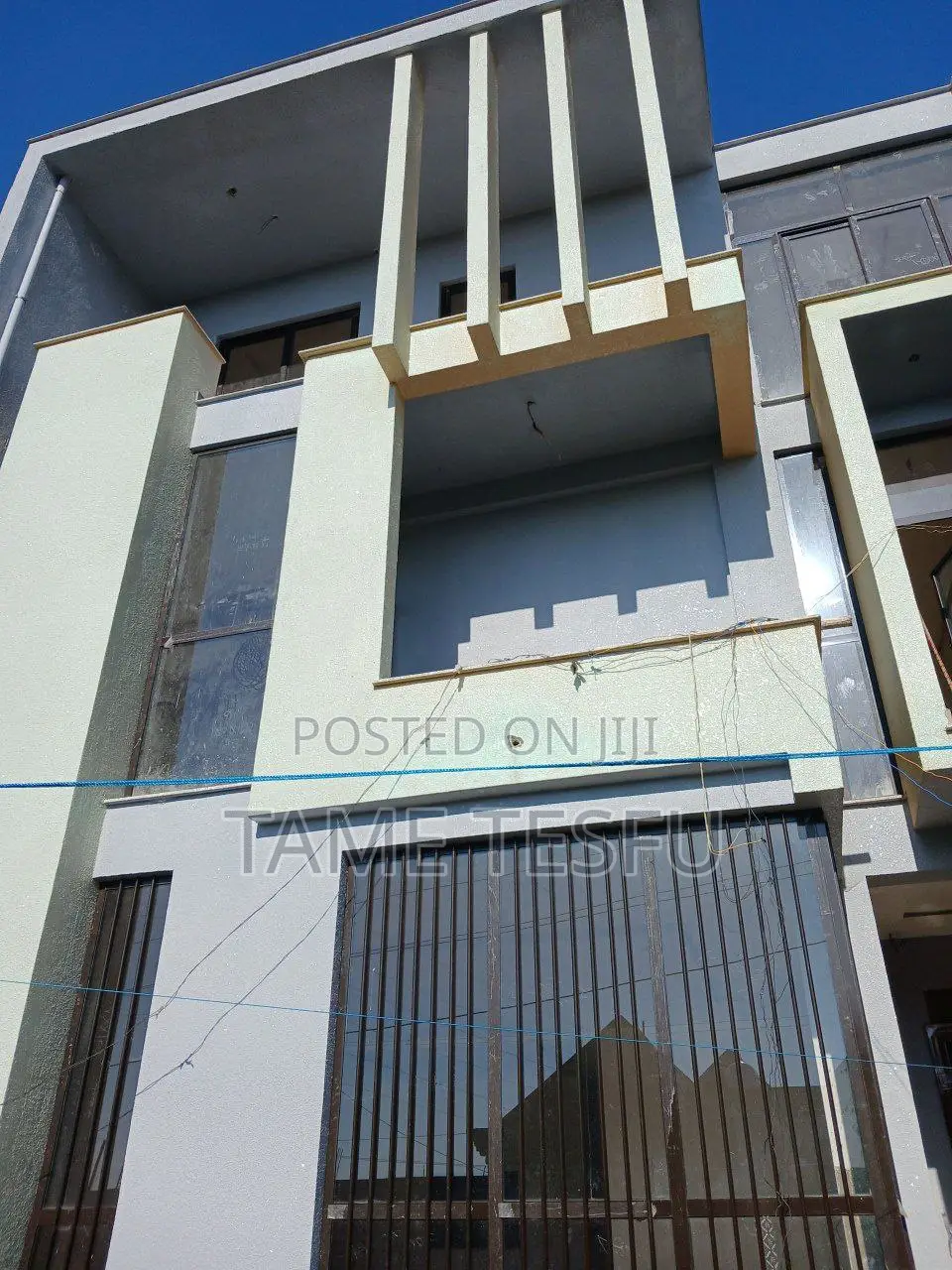 Furnished 6bdrm Maisonette in Hayat, Bole for sale