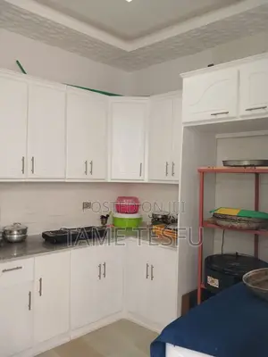 Furnished 4bdrm Villa in Jakiros, Bole for sale