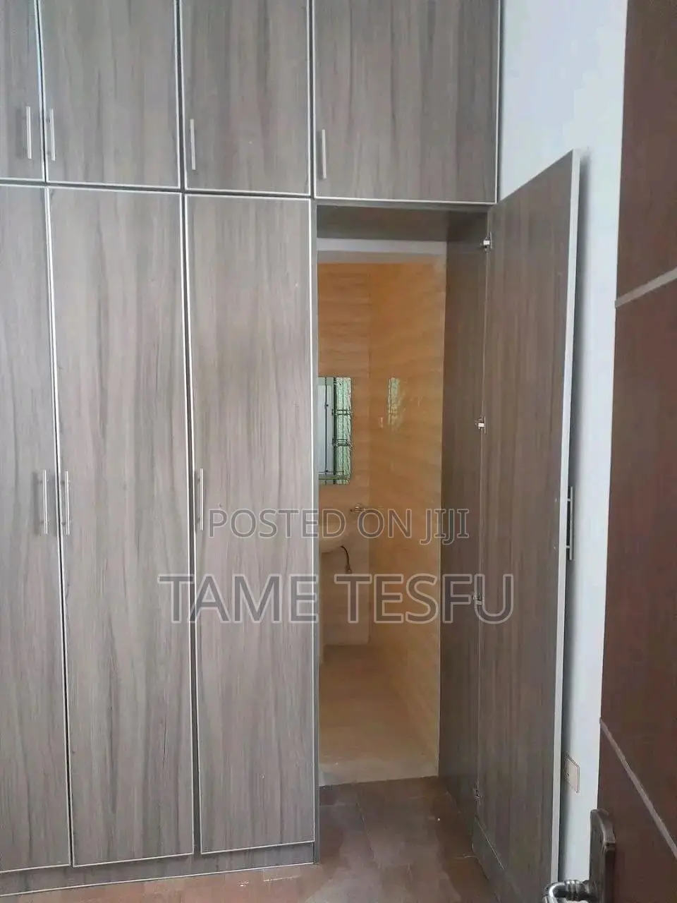 Furnished 4bdrm Villa in Jakiros, Bole for sale