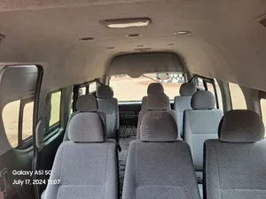 Toyota HiAce 2016 White