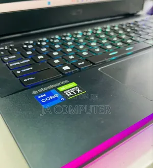 New Laptop MSI Raider GE76 12UGS 16GB Intel Core I7 SSD 1T