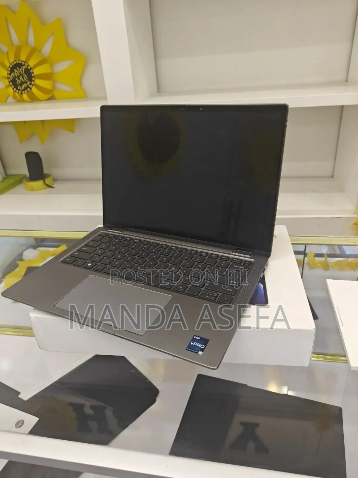 New Laptop Dell 16GB Intel Core I5 SSD 256GB