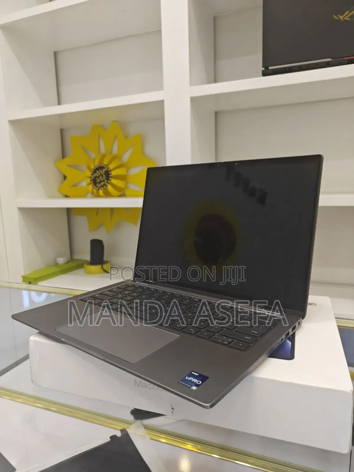 New Laptop Dell 16GB Intel Core I5 SSD 256GB