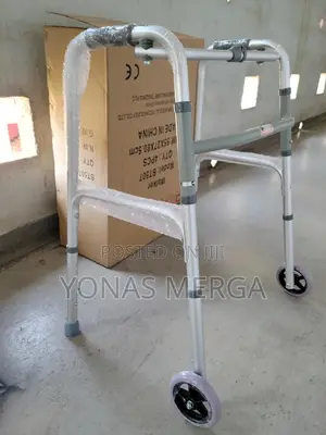 Photo - Height-Adjustable Walker\፪walker፷፲walker|1walker×፮walker