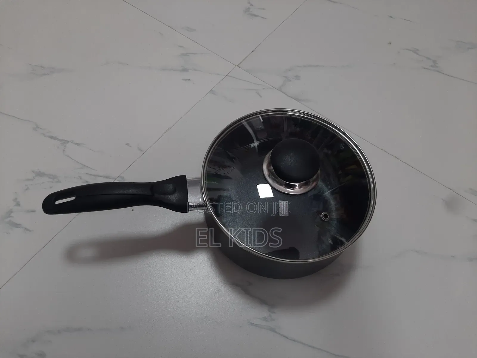 ኳሊቲ ብረት ድስት