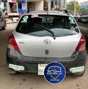 Toyota Yaris 2009 Silver