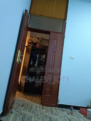 4bdrm Apartment in Residential Building, Oromia-Finfinne for sale