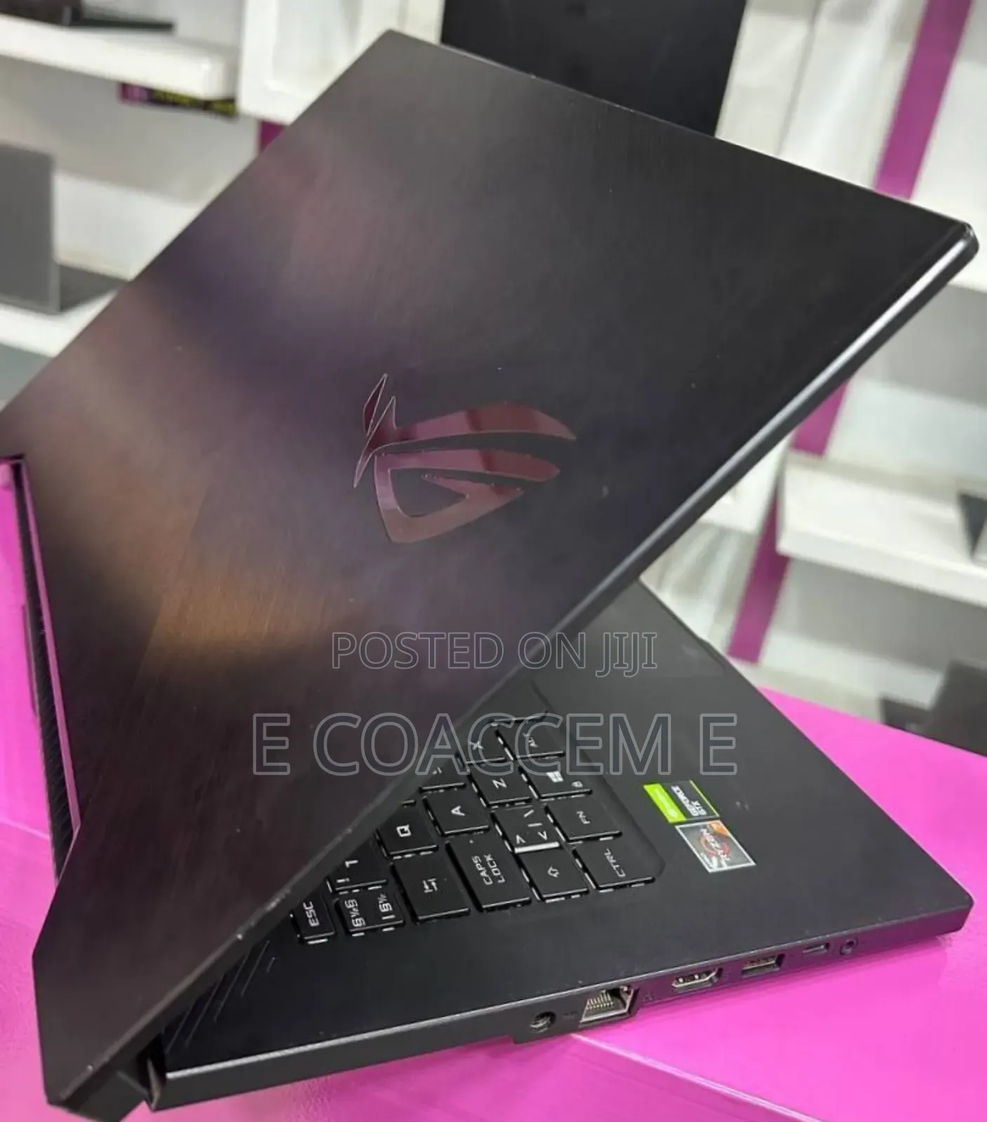 New Laptop Asus 16GB AMD Ryzen 7 SSD 512GB