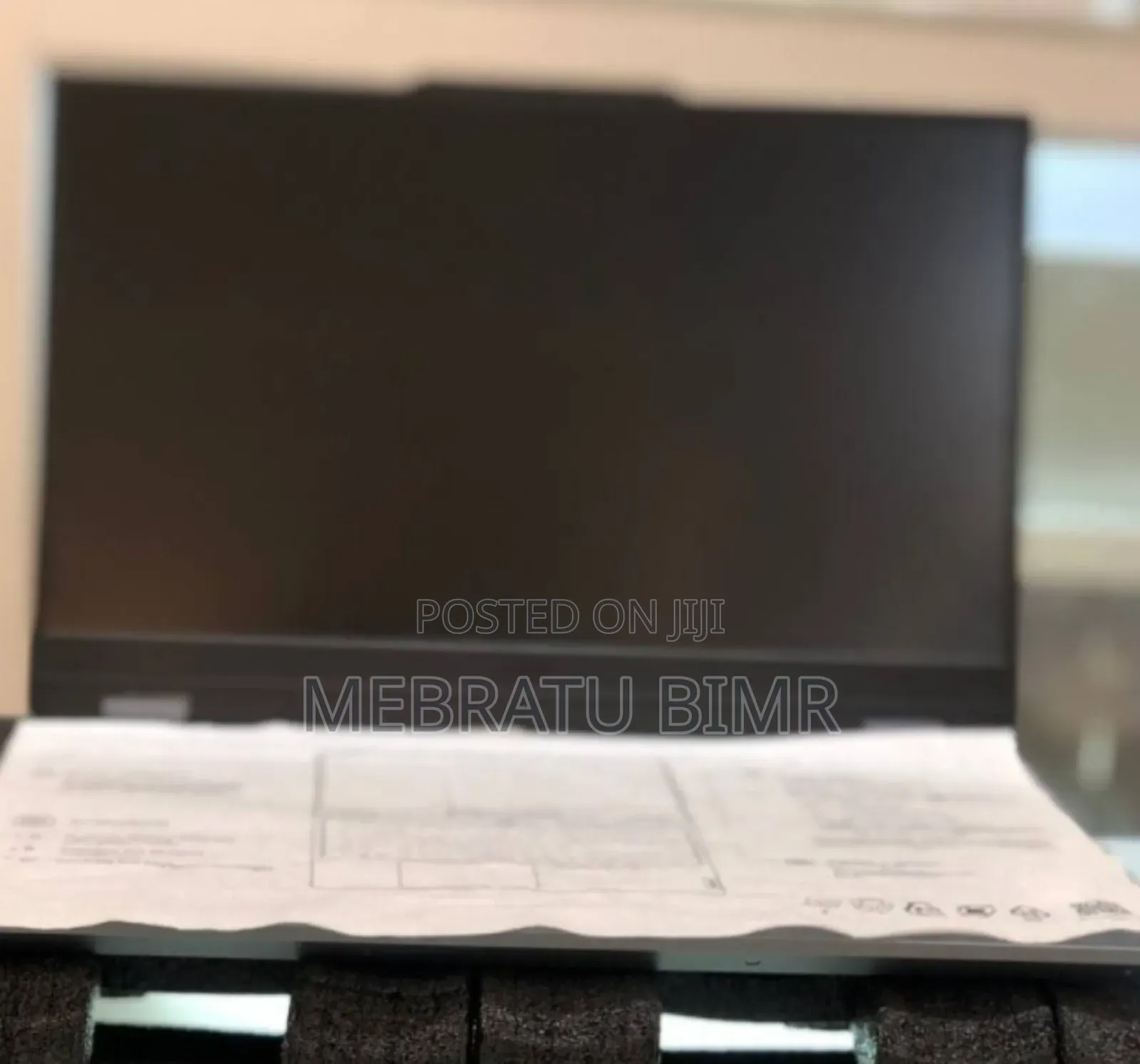 New Laptop Lenovo LOQ 15IRH8 16GB Intel Core I5 SSD 512GB
