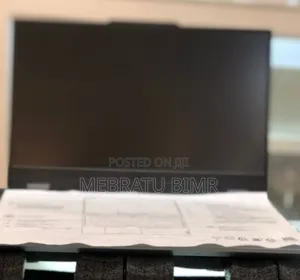 New Laptop Lenovo LOQ 15IRH8 16GB Intel Core I5 SSD 512GB