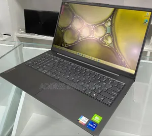 Photo - New Laptop Lenovo Ideapad 3 8GB Intel Core I7 HDD+SSD 1T