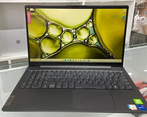 New Laptop Lenovo Ideapad 3 8GB Intel Core I7 HDD+SSD 1T