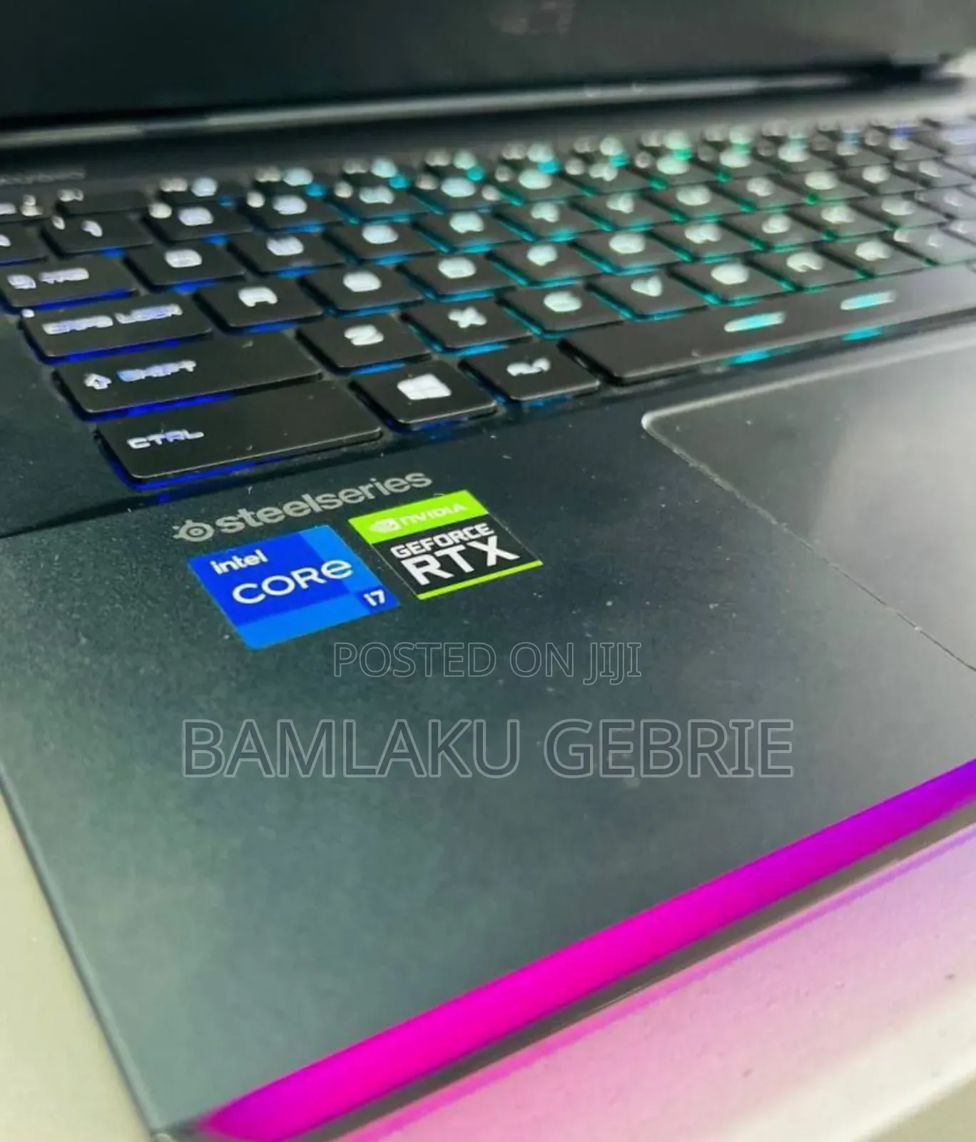 New Laptop MSI GE75 Raider 11UH 16GB Intel Core I7 SSD 1T