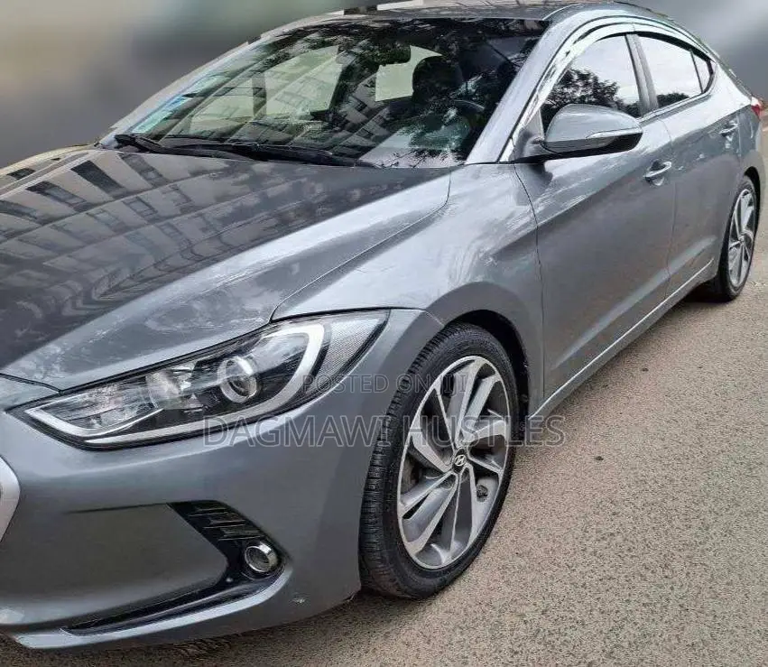 Hyundai Avante 2017 Gray