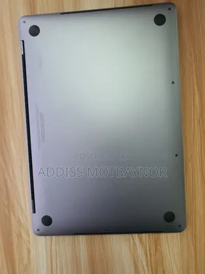 New Laptop Apple MacBook Pro M1 8GB Intel Core I5 SSD 256GB