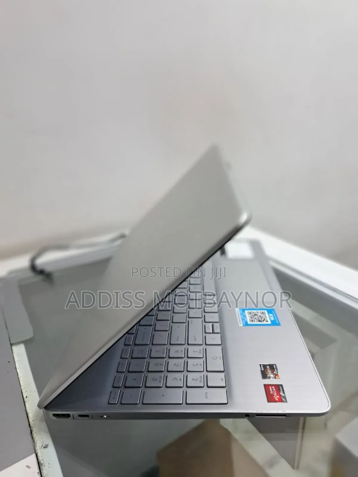 New Laptop HP Stream Notebook 8GB Intel Core I5 SSD 256GB