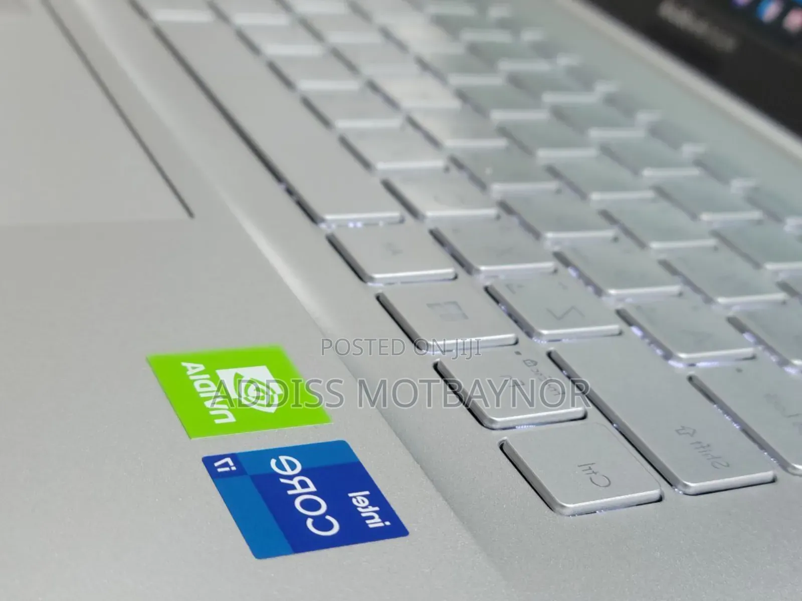 New Laptop Asus VivoBook 15 X505BA 16GB Intel Core I7 SSD 512GB