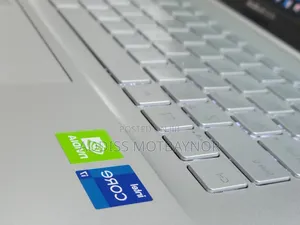 New Laptop Asus VivoBook 15 X505BA 16GB Intel Core I7 SSD 512GB