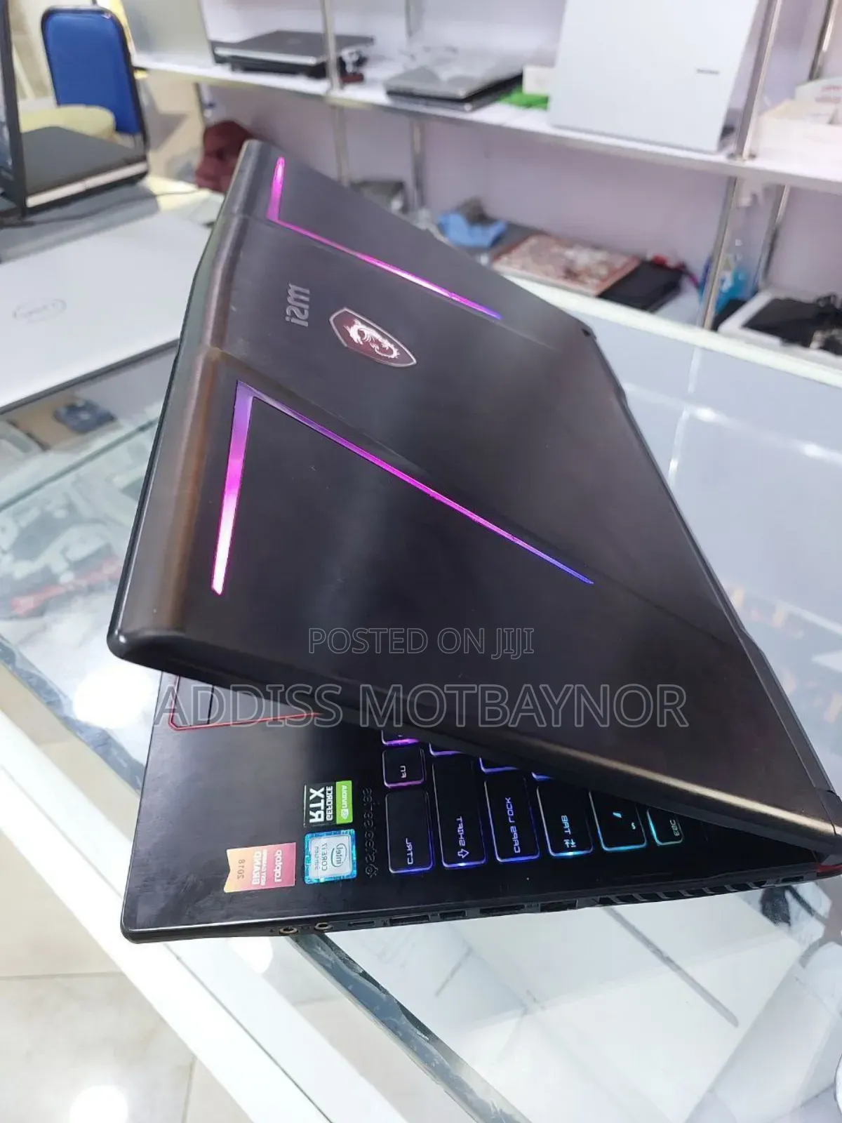 New Laptop MSI GP75 Leopard 16GB Intel Core I7 SSD 512GB