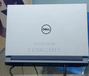 New Laptop Dell 16GB AMD Ryzen 5 SSD 512GB