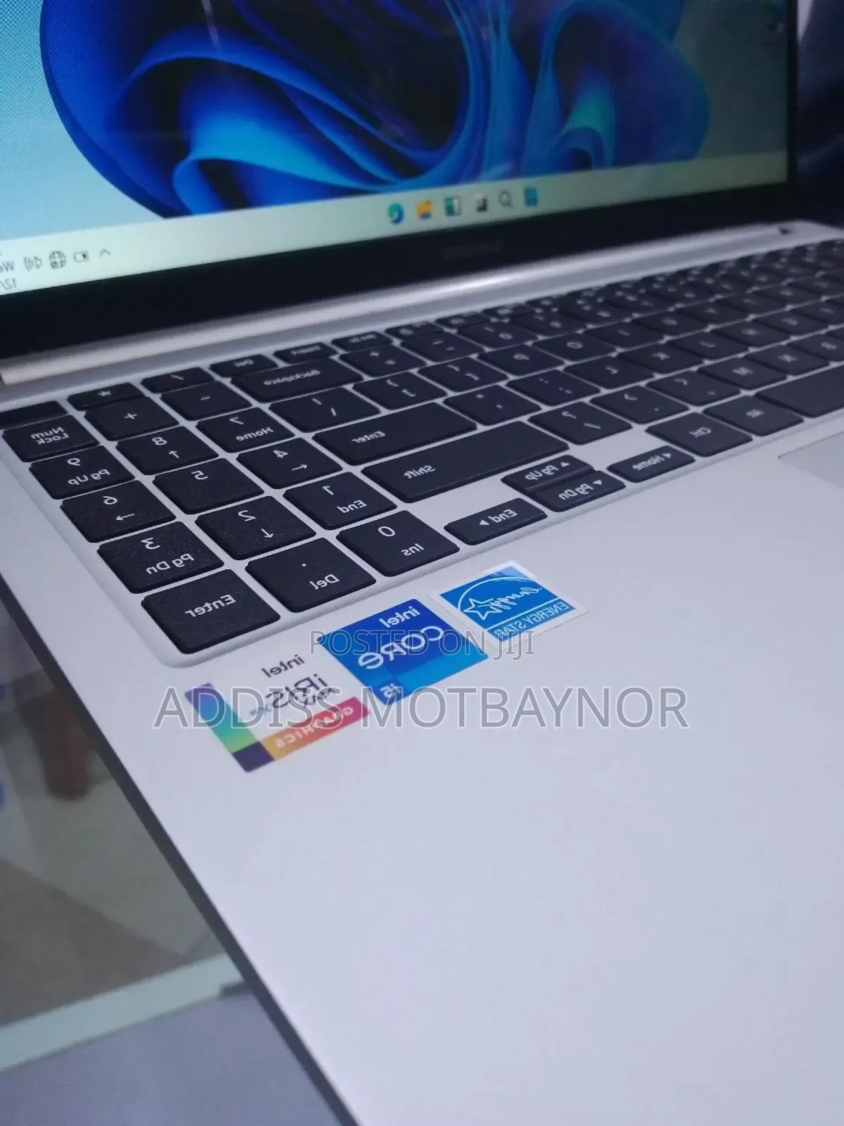 New Samsung Galaxy Book3 Pro 360 16" 16GB Intel Core I5 SSD 512GB