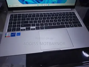 New Samsung Galaxy Book3 Pro 360 16" 16GB Intel Core I5 SSD 512GB