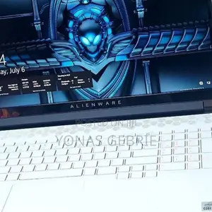 New Laptop Alienware M17x R2 16GB Intel Core I7 SSD 512GB