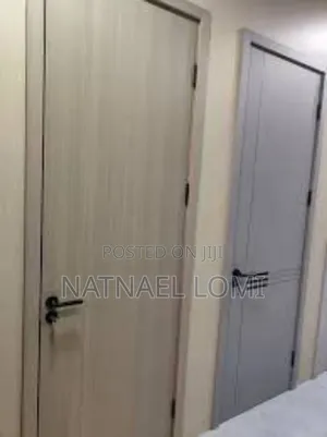 Photo - Carbon Fiber Glass Door