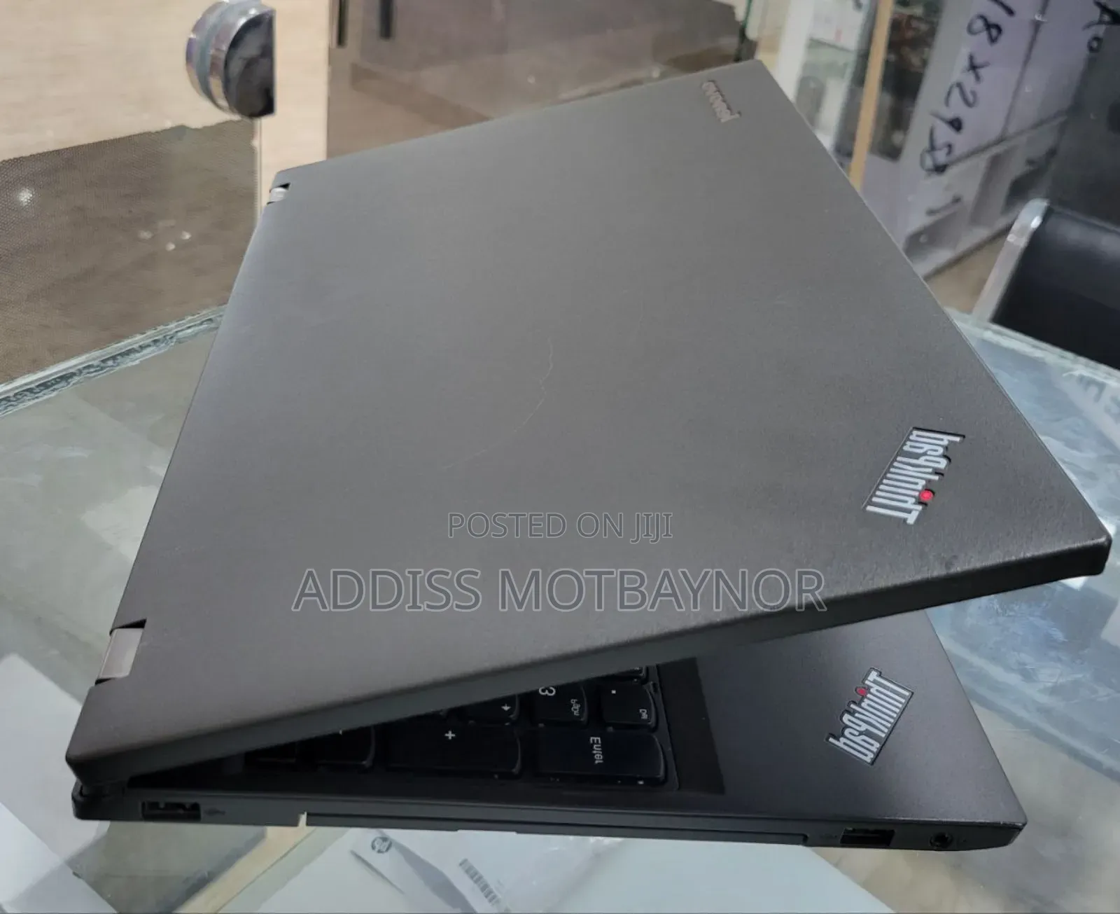 New Laptop Lenovo ThinkPad Yoga 4GB Intel Core I3 HDD 500GB