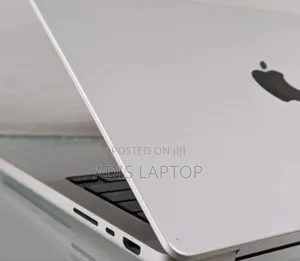 New Laptop Apple MacBook Pro 2021 M1 16GB Intel Core I5 SSD 512GB