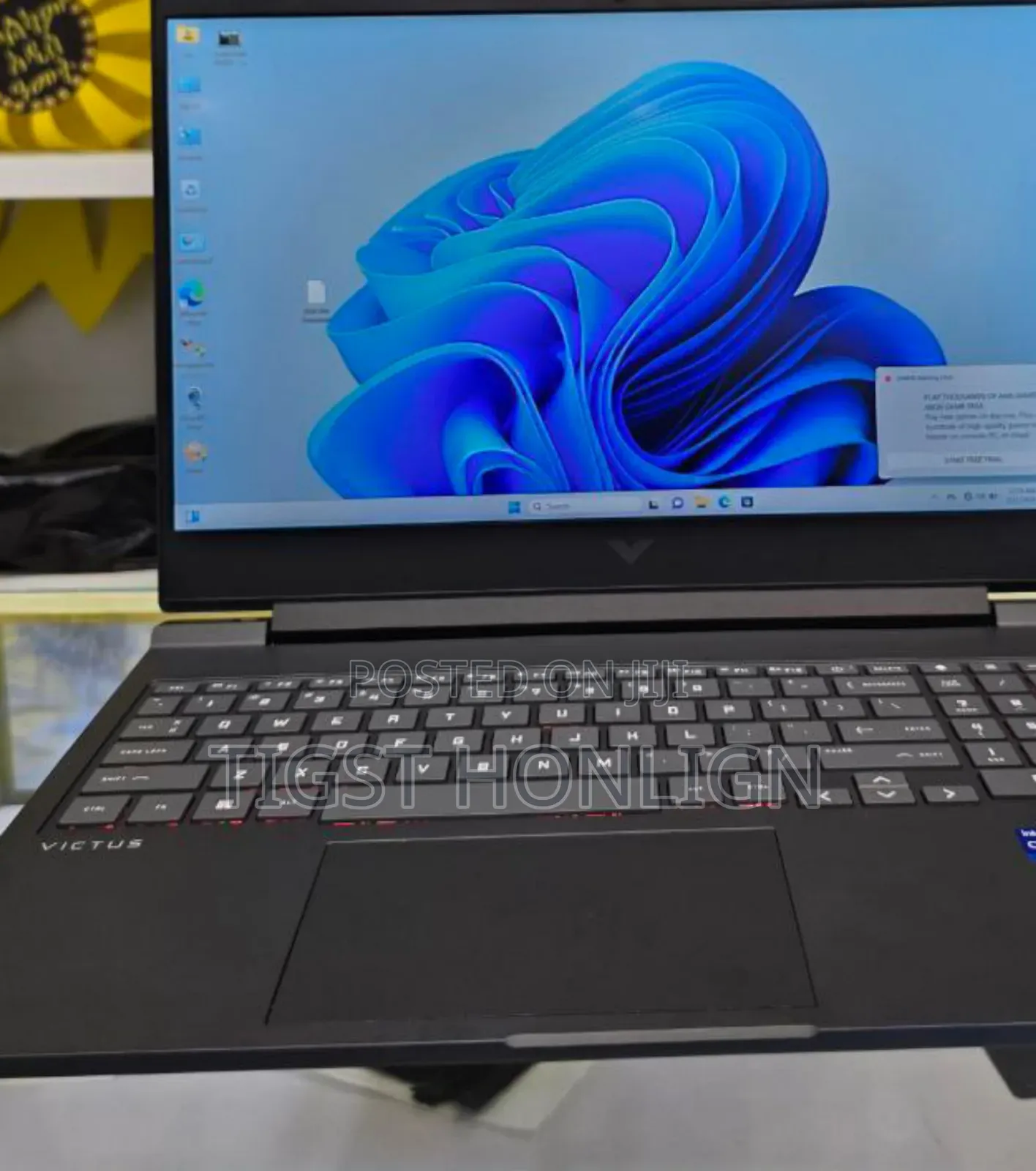 New Laptop HP Victus 15 16GB AMD Ryzen 7 SSD 1T