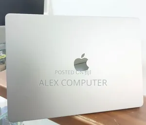 New Laptop Apple MacBook Air 2024 M3 15-Inch 8GB Apple M3 SSD 256GB