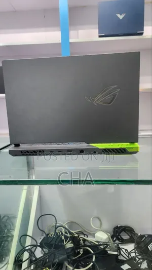 New Laptop Asus ROG Strix SCAR 15 16GB AMD Ryzen 9 SSD 512GB