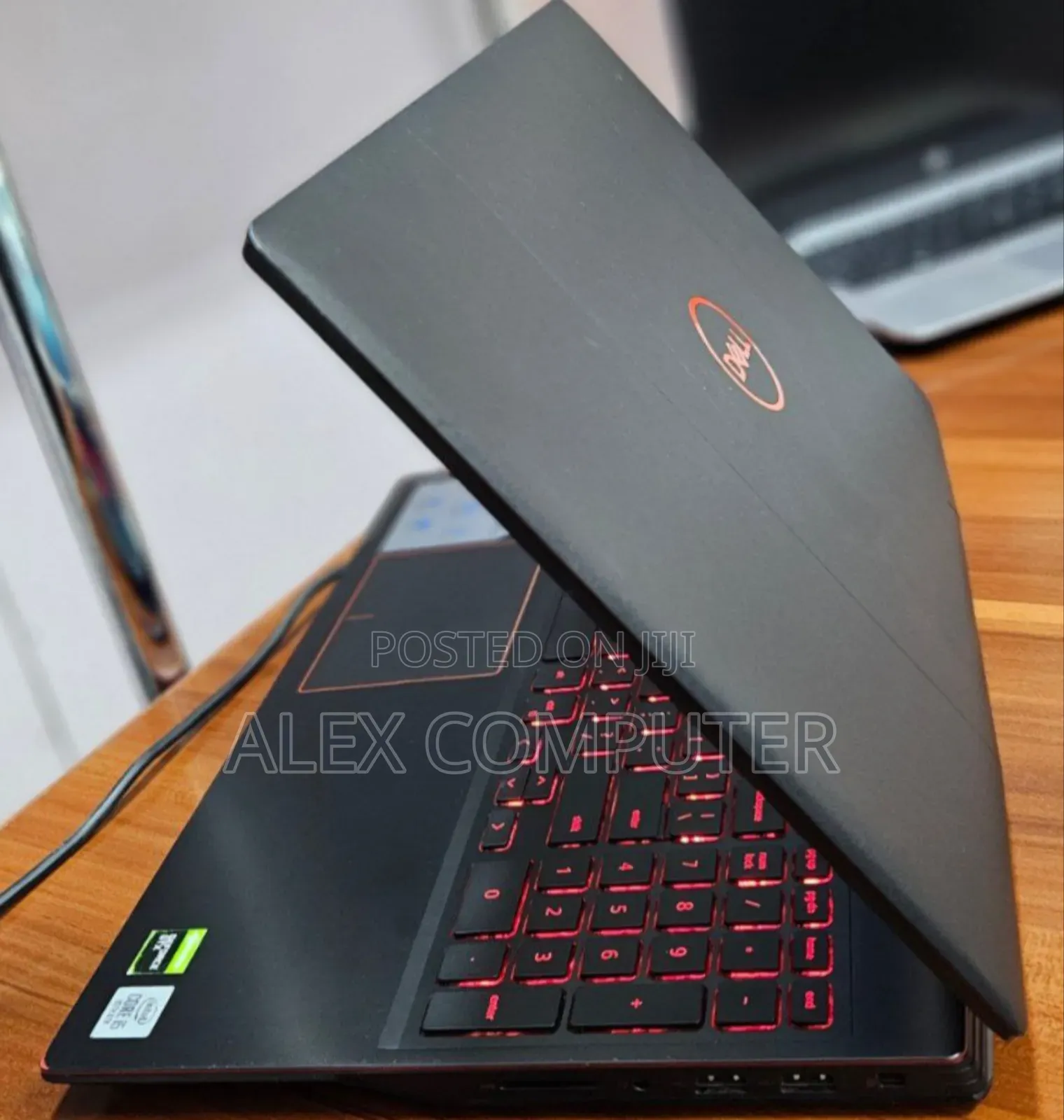 New Laptop Dell G GB Intel Core I5 SSD 512GB