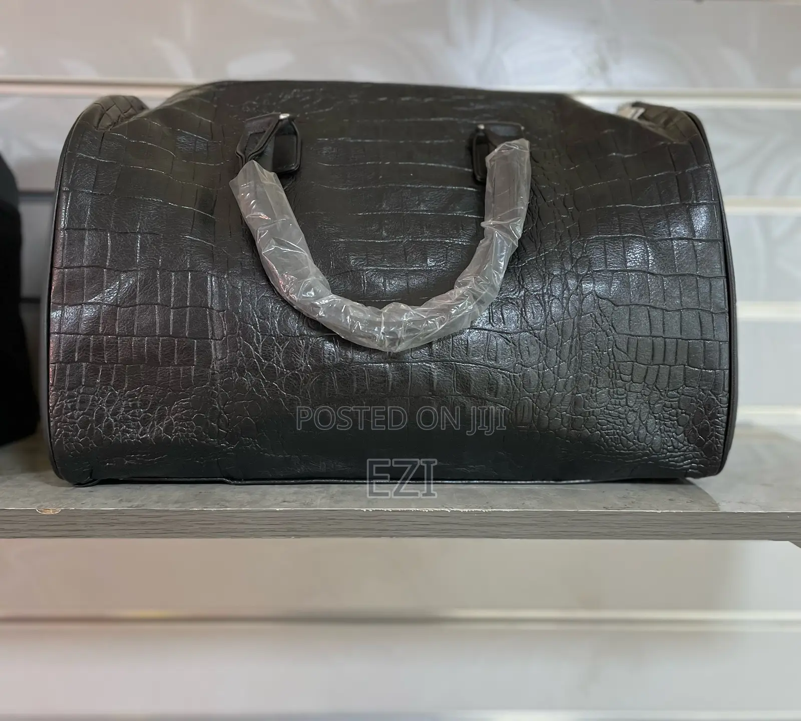 Leather Bag for Workout and Travel