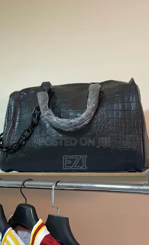 Leather Bag for Workout and Travel