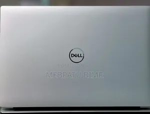 New Laptop Dell Precision 15 3520 32GB Intel Core I7 SSD 512GB