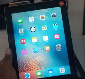 New Apple iPad 3 Wi-Fi 64 GB Gray