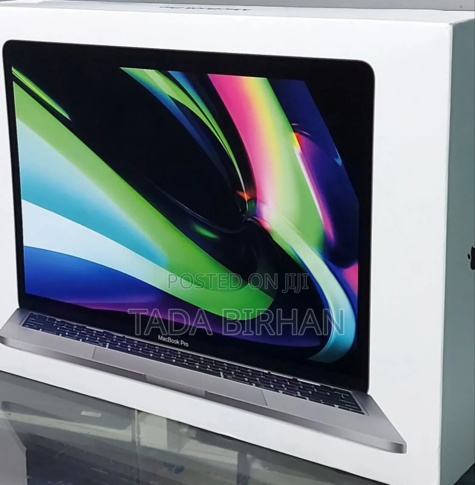 New Laptop Apple MacBook Pro M1 8GB Apple M1 Pro SSD 256GB