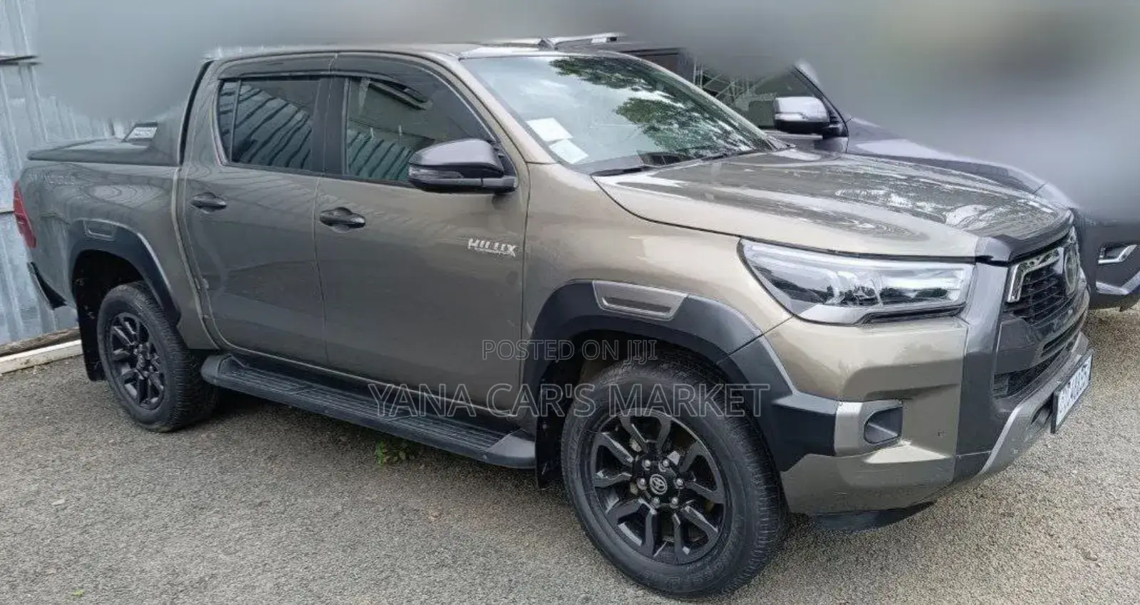New Toyota Hilux 2021 Gray