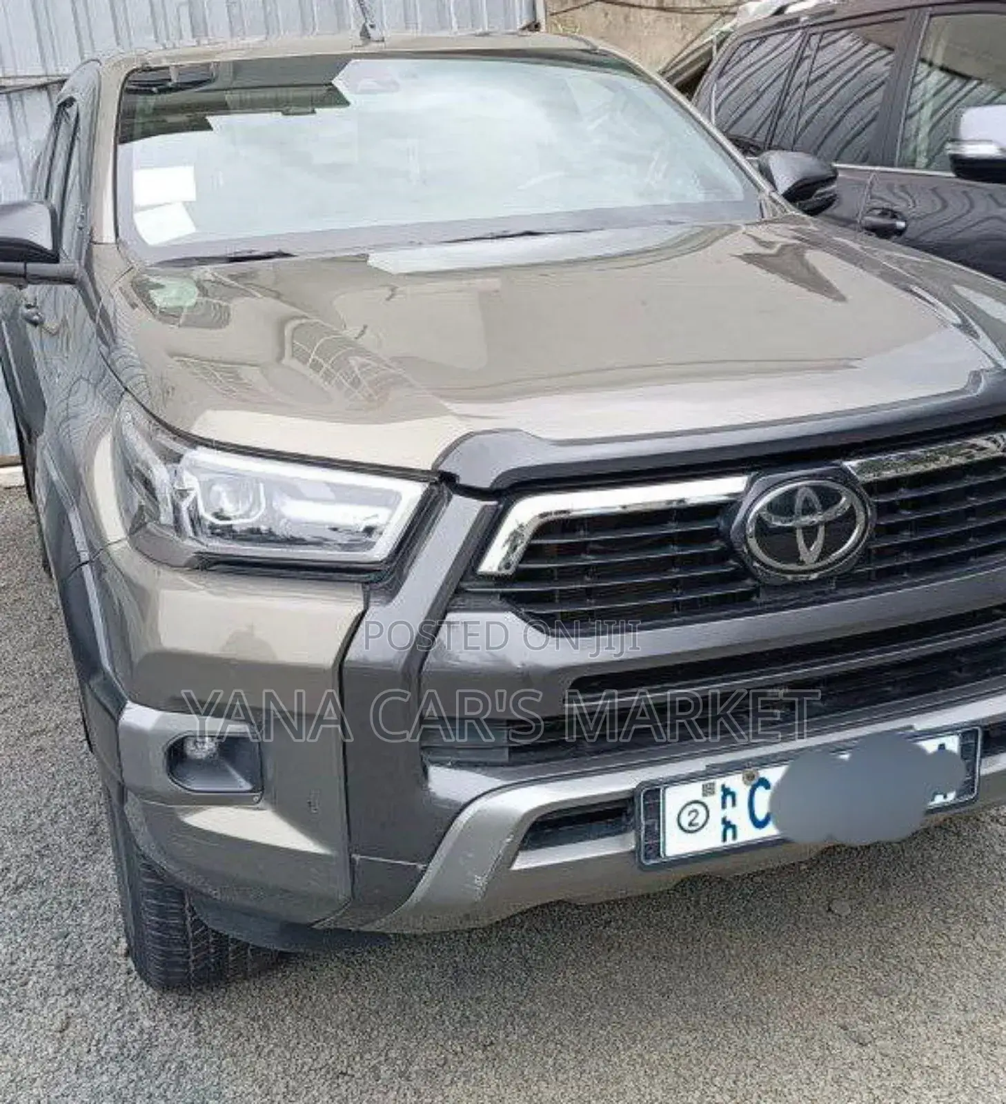 New Toyota Hilux 2021 Gray