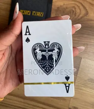 Vegas Kings 100% Plastic Playing Cards | Washable
