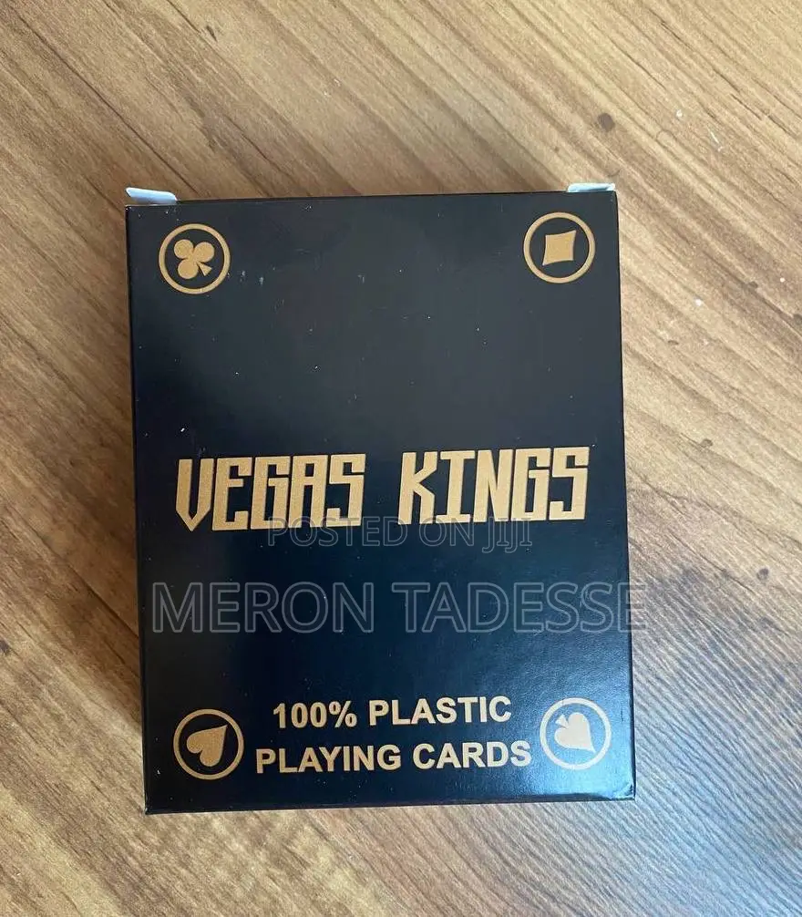 Vegas Kings 100% Plastic Playing Cards | Washable