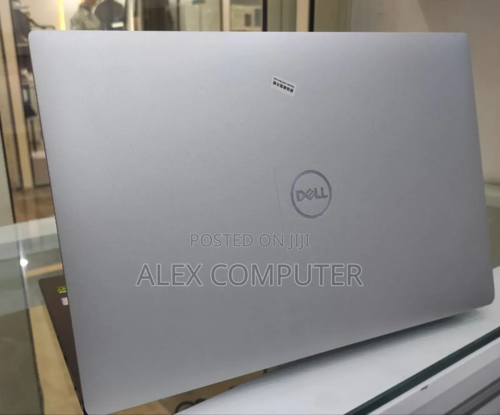 New Laptop Dell XPS 15 16GB Intel Core I7 SSD 512GB