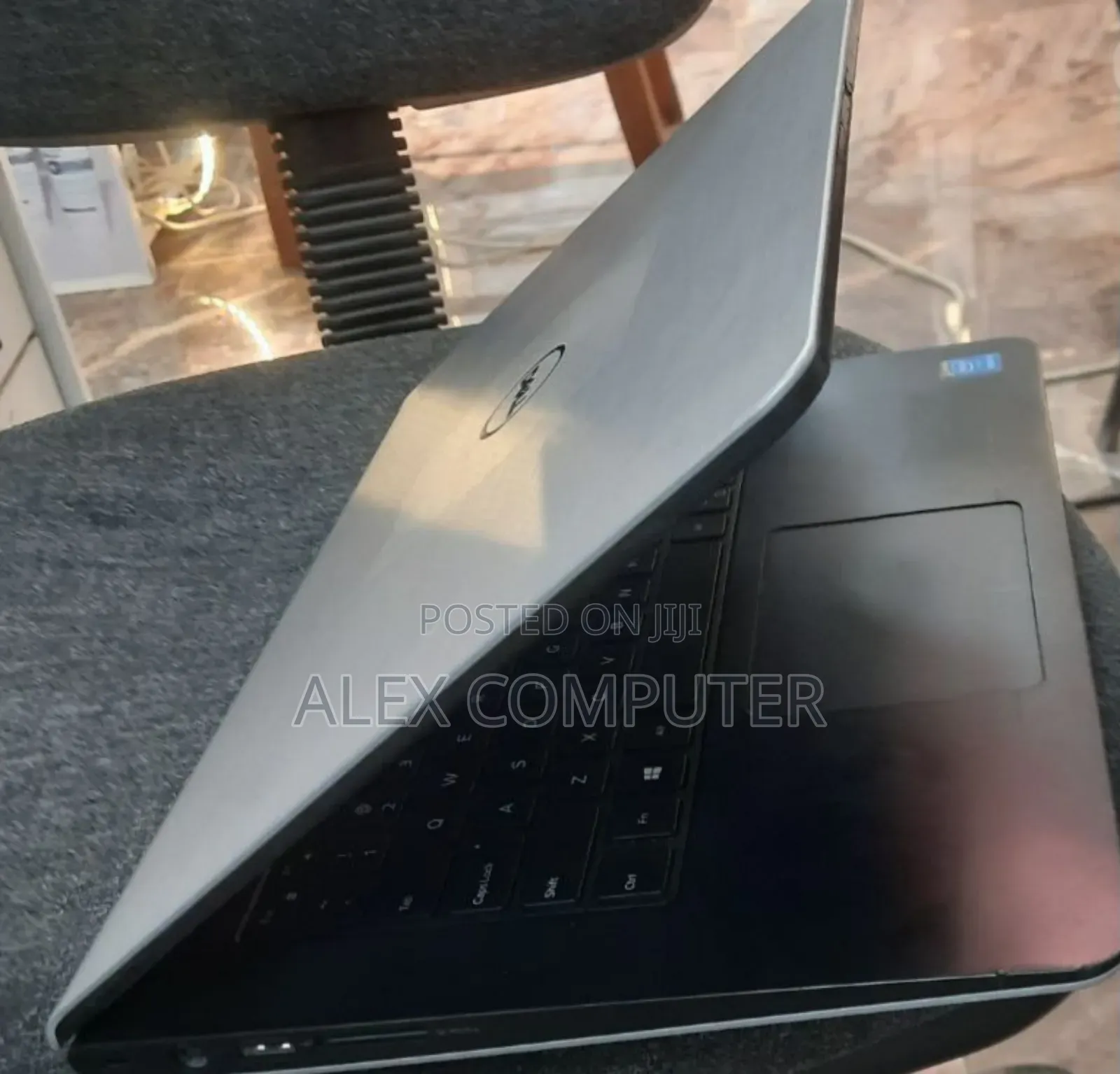 New Laptop Dell Latitude 5310 8GB Intel Core I5 HDD 1T