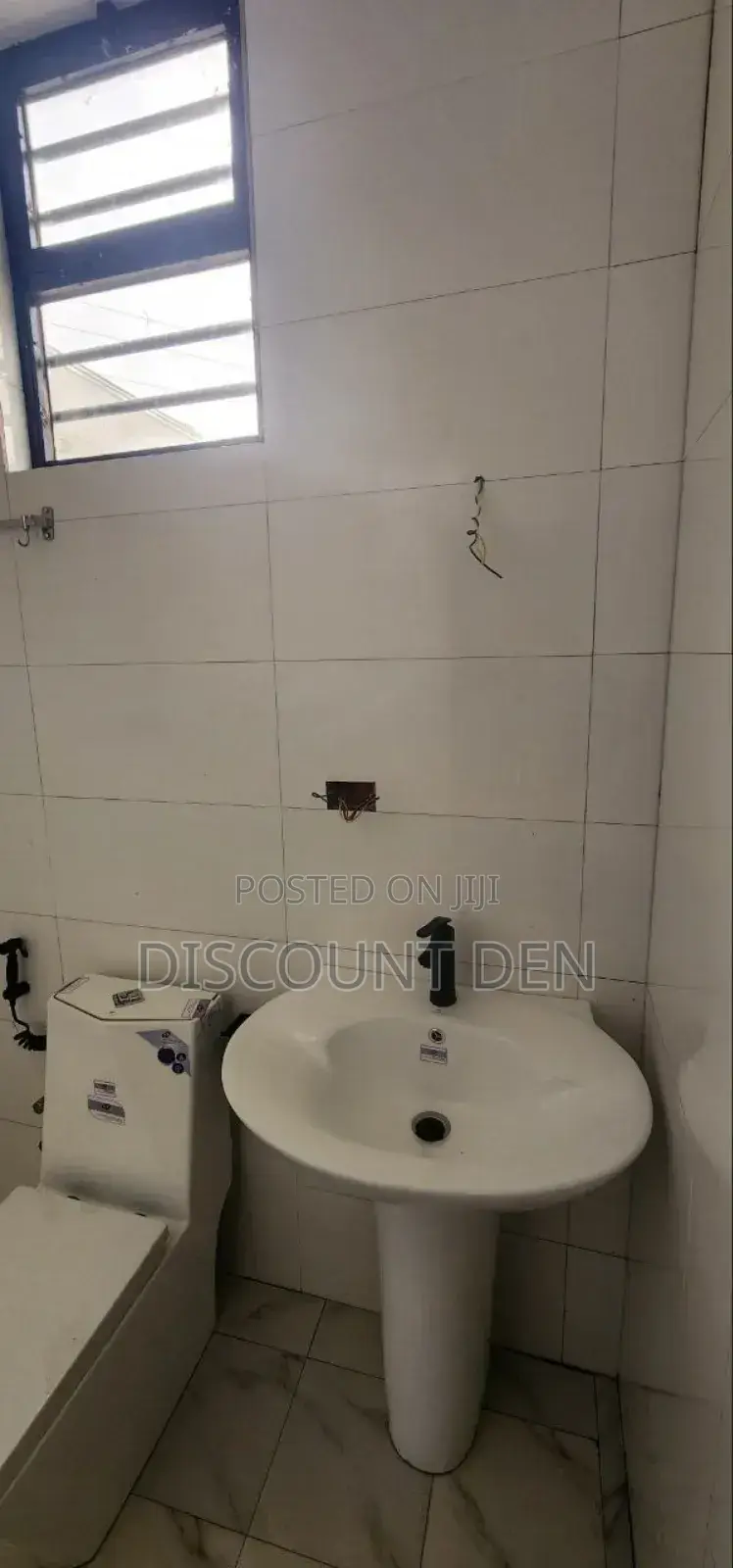 Furnished 2bdrm House in Abren Real-Estate, Bole for sale