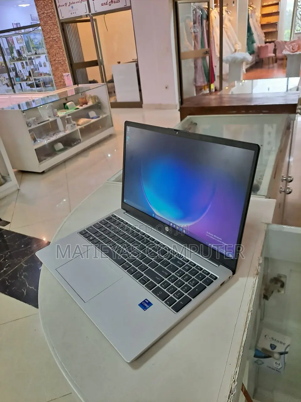 New Laptop HP 16GB Intel Core I7 SSD 512GB