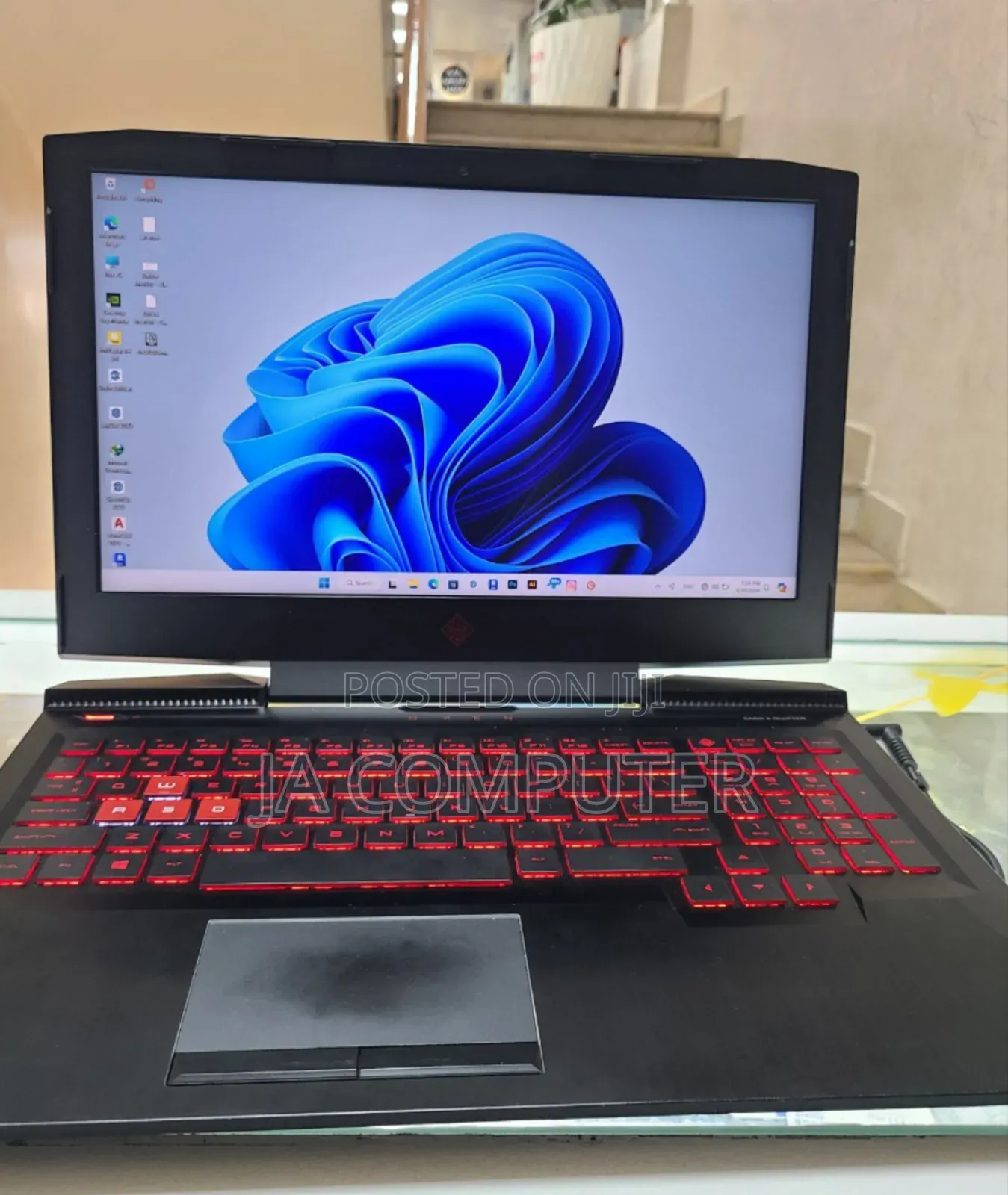New Laptop HP Omen X 8GB Intel Core I5 SSHD (Hybrid) 1.5T