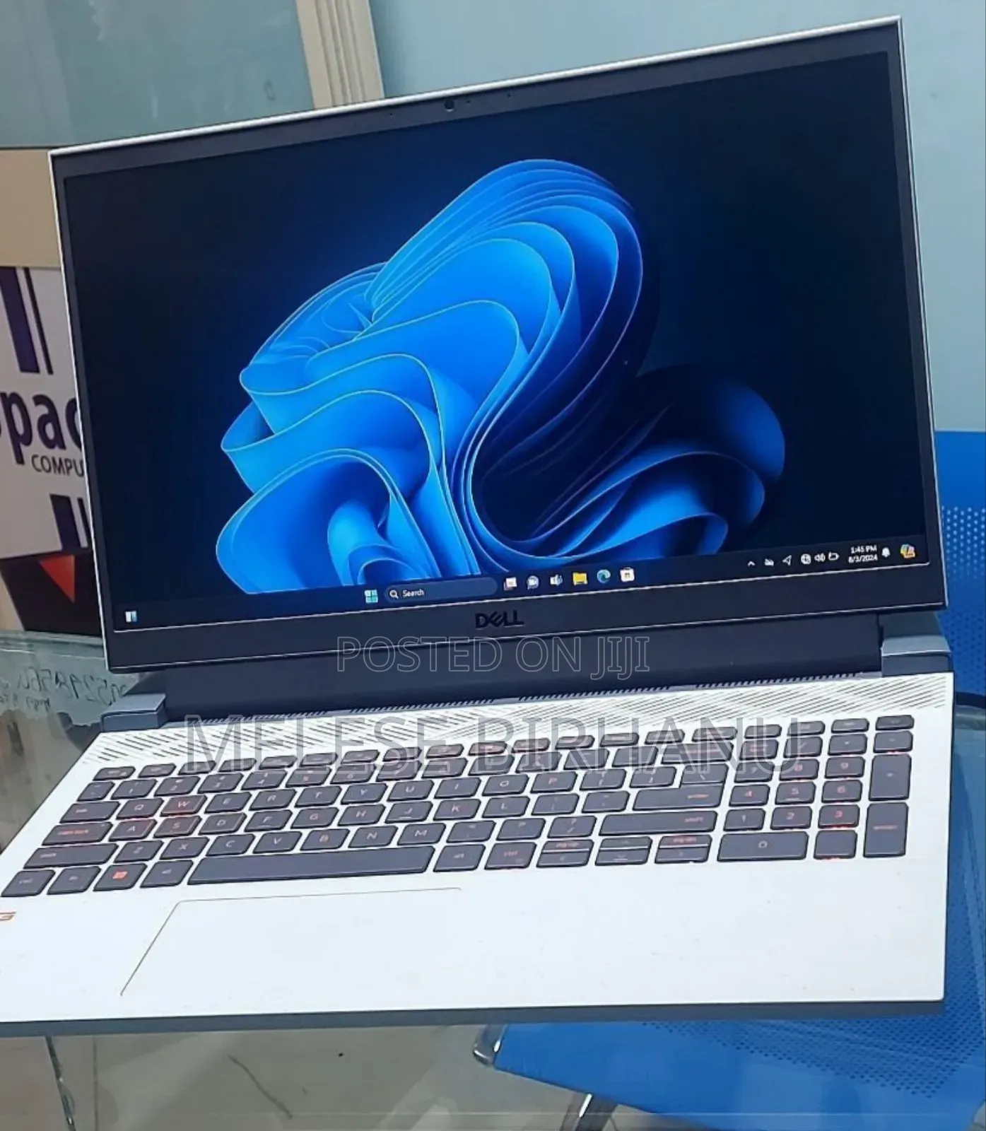 New Laptop Dell 16GB AMD Ryzen 5 SSD 512GB