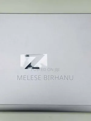 New Laptop HP ZBook Firefly G8 16GB Intel Core I7 SSD 512GB